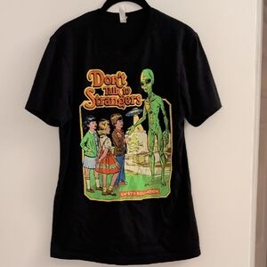 Don't Talk To Strangers Alien T Shirt